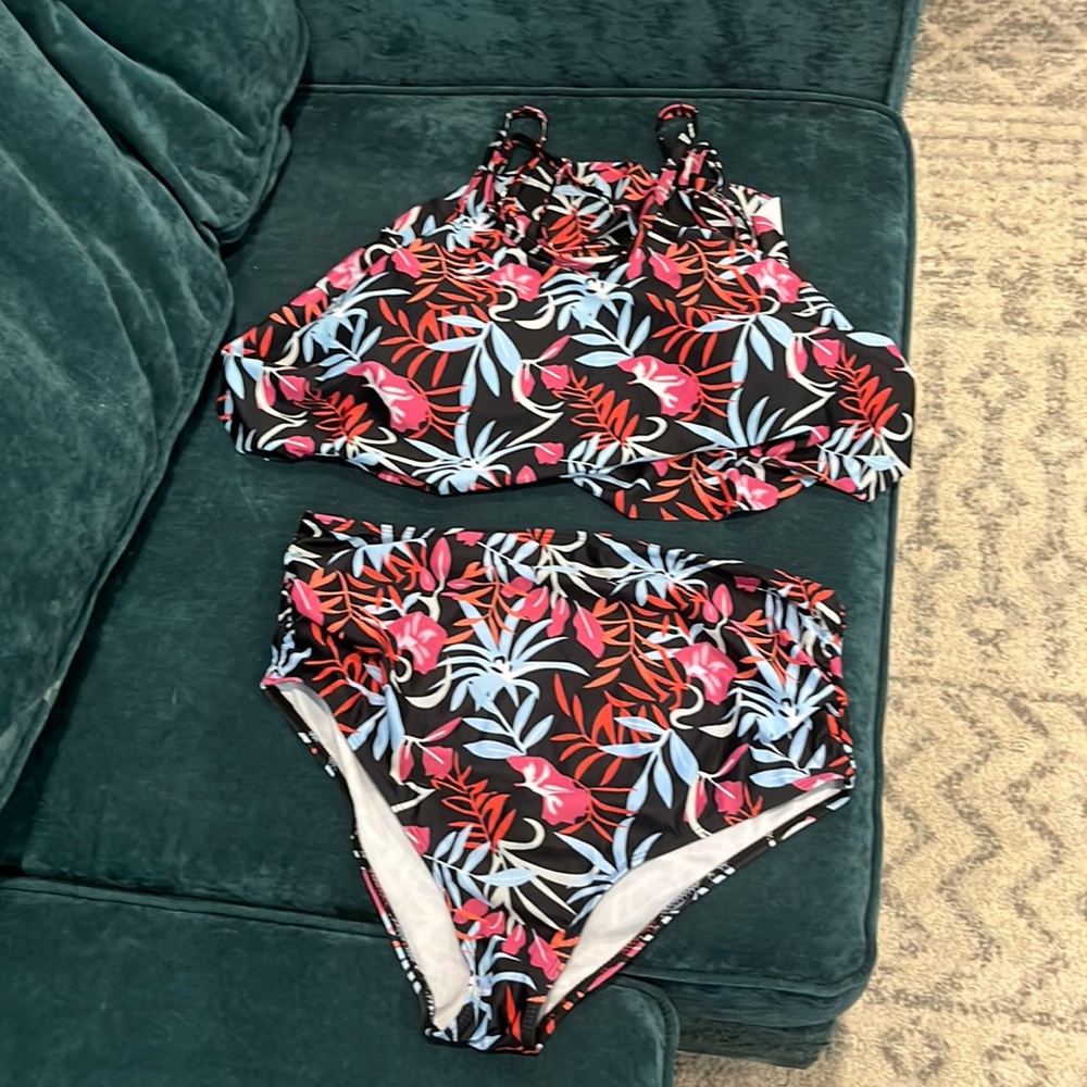 Two piece shein maternity swimsuit